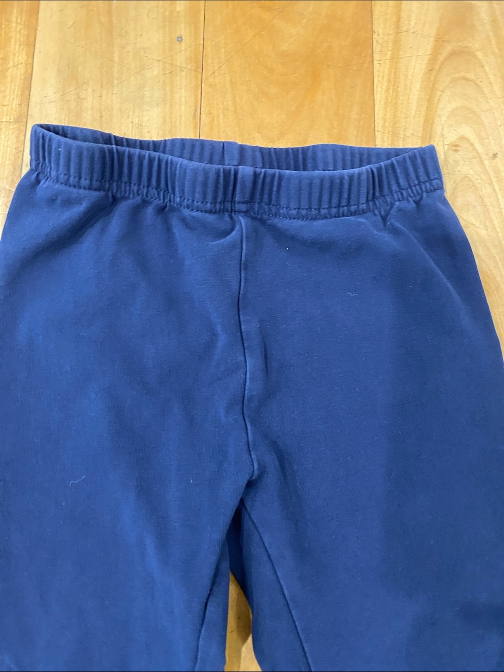 Hanna Andersson Girls' Two-Pack Lot of Leggings in Navy and Bright Blue - Picture 3 of 9
